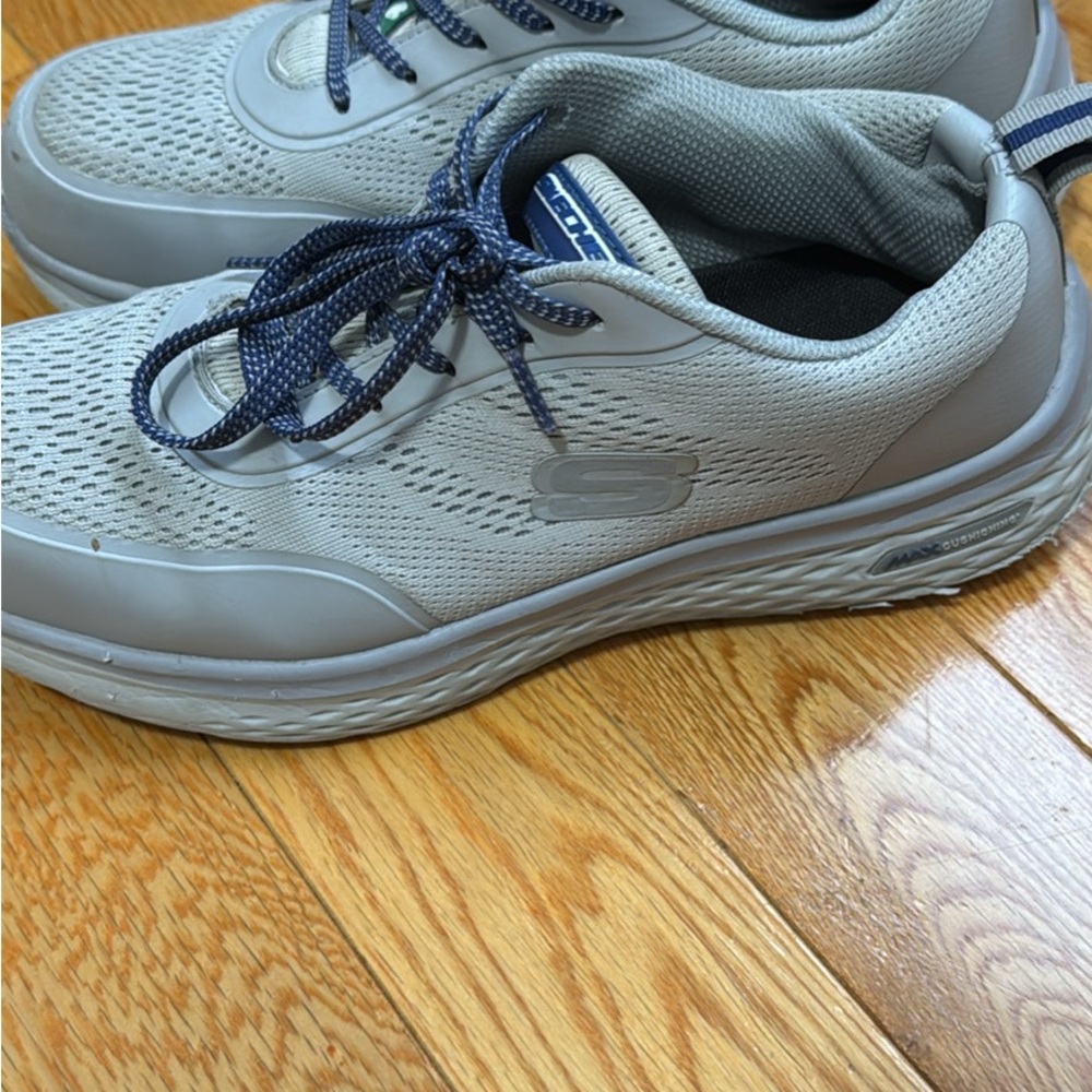 Skechers women’s Gray Athletic Shoes